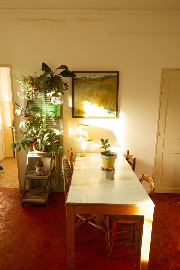 Jolie Chambre Dans Appartement Cosy En Plein Centre Марсель Экстерьер фото
